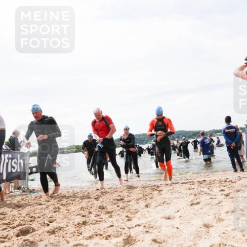 21.06.2026 - Viking Triathlon Michael Strokosch http://msf.ph/oto/9827403 21.06.2026 10:45:13 Schwimmen 36, 151, 258, 308, 310, 326, 345, 366, 369, 415, 445, 577, 668 meine-sportfotos.de
