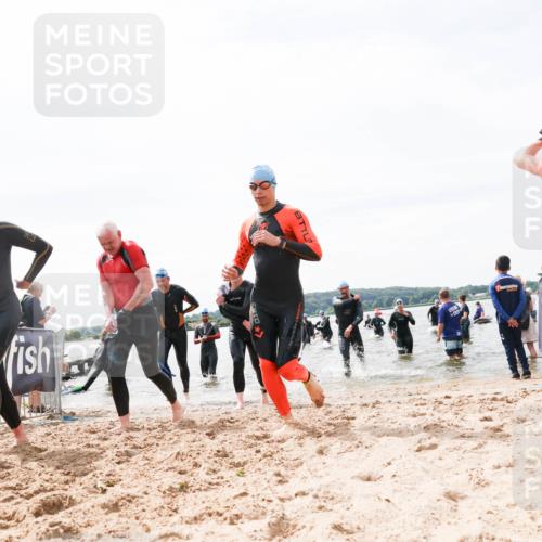 21.06.2026 - Viking Triathlon Michael Strokosch http://msf.ph/oto/9827406 21.06.2026 10:45:14 Schwimmen 36, 151, 258, 308, 310, 326, 345, 366, 369, 415, 445, 577 meine-sportfotos.de