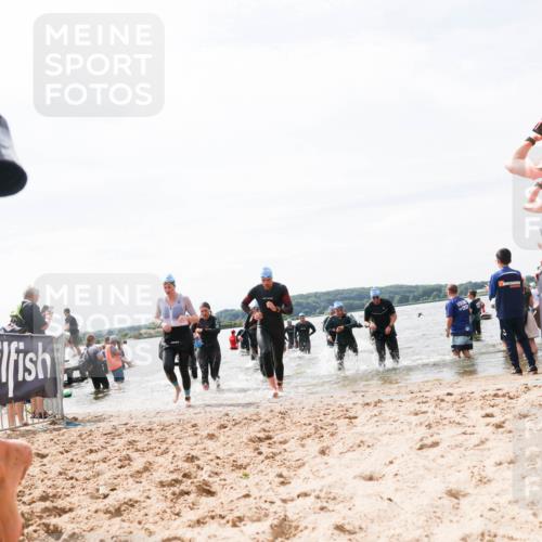 21.06.2026 - Viking Triathlon Michael Strokosch http://msf.ph/oto/9827442 21.06.2026 10:45:26 Schwimmen 37, 48, 85, 105, 147, 158, 258, 273, 274, 302, 354, 635 meine-sportfotos.de
