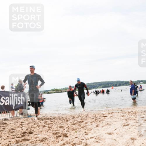 21.06.2026 - Viking Triathlon Michael Strokosch http://msf.ph/oto/9827485 21.06.2026 10:45:40 Schwimmen 54, 85, 158, 376, 540, 562 meine-sportfotos.de
