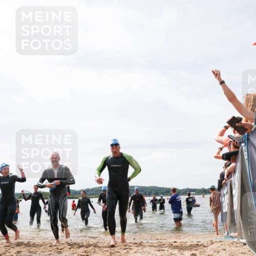 21.06.2026 - Viking Triathlon Michael Strokosch http://msf.ph/oto/9827555 21.06.2026 10:46:04 Schwimmen 138, 172, 196, 245, 331, 389, 405, 448, 510, 534, 539 meine-sportfotos.de