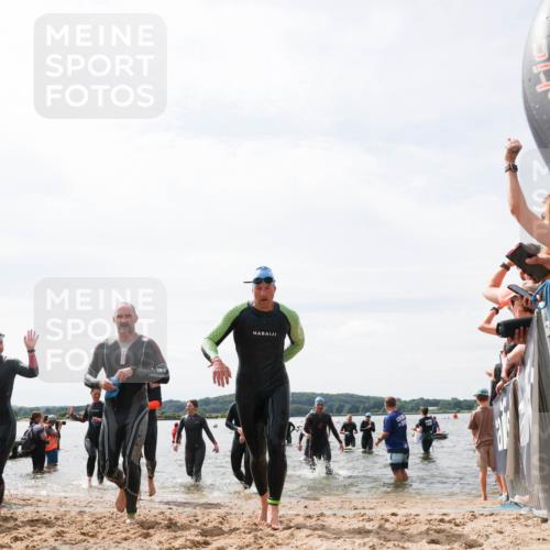 21.06.2026 - Viking Triathlon Michael Strokosch http://msf.ph/oto/9827556 21.06.2026 10:46:04 Schwimmen 138, 172, 196, 245, 331, 389, 405, 448, 510, 534, 539 meine-sportfotos.de