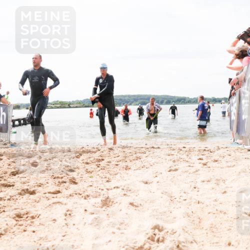 21.06.2026 - Viking Triathlon Michael Strokosch http://msf.ph/oto/9827623 21.06.2026 10:46:26 Schwimmen 91, 322, 324, 403, 497, 555, 654 meine-sportfotos.de