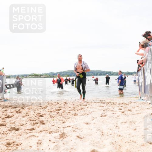 21.06.2026 - Viking Triathlon Michael Strokosch http://msf.ph/oto/9827633 21.06.2026 10:46:30 Schwimmen 322, 324, 388, 497, 654 meine-sportfotos.de