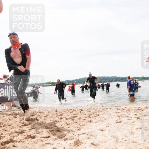 21.06.2026 - Viking Triathlon Michael Strokosch http://msf.ph/oto/9827674 21.06.2026 10:46:43 Schwimmen 156, 260, 341, 363, 388, 414, 443, 650 meine-sportfotos.de