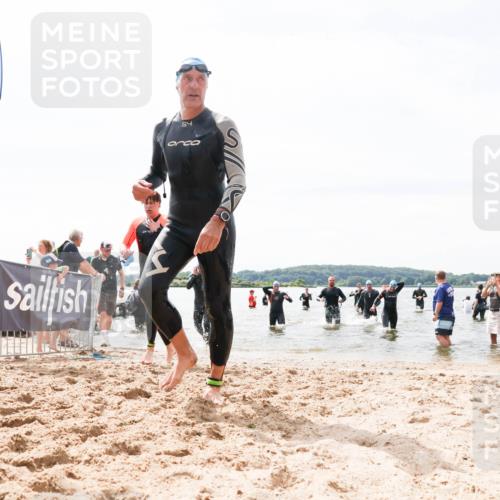 21.06.2026 - Viking Triathlon Michael Strokosch http://msf.ph/oto/9827693 21.06.2026 10:46:49 Schwimmen 173, 217, 260, 341, 358, 414, 443, 476, 650, 670 meine-sportfotos.de