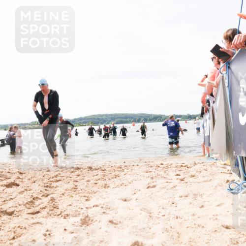 21.06.2026 - Viking Triathlon Michael Strokosch http://msf.ph/oto/9827766 21.06.2026 10:47:14 Schwimmen 155, 321, 346, 458 meine-sportfotos.de