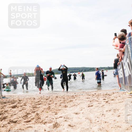21.06.2026 - Viking Triathlon Michael Strokosch http://msf.ph/oto/9827804 21.06.2026 10:47:28 Schwimmen 116, 123, 183, 212, 304, 317, 352, 353, 469, 571 meine-sportfotos.de