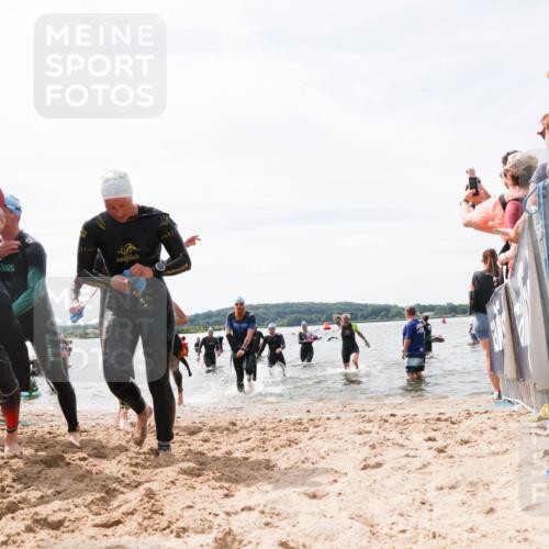 21.06.2026 - Viking Triathlon Michael Strokosch http://msf.ph/oto/9827817 21.06.2026 10:47:32 Schwimmen 123, 183, 212, 304, 317, 352, 353, 469, 571 meine-sportfotos.de