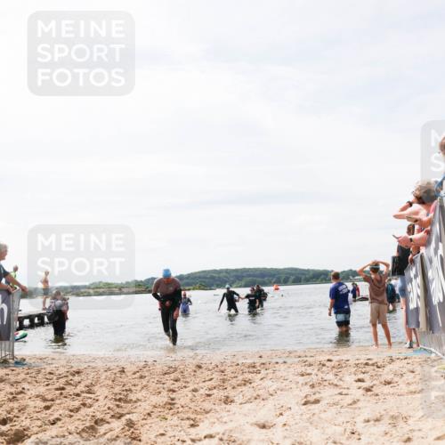 21.06.2026 - Viking Triathlon Michael Strokosch http://msf.ph/oto/9827892 21.06.2026 10:47:57 Schwimmen 60, 574 meine-sportfotos.de