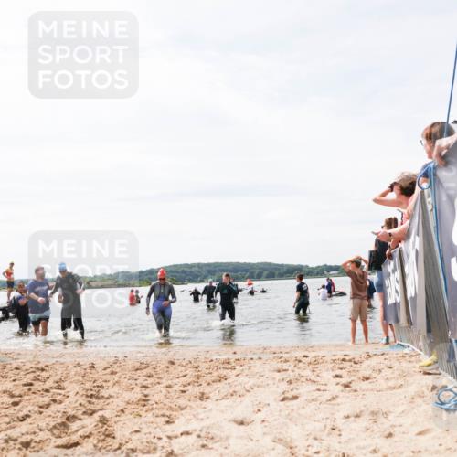 21.06.2026 - Viking Triathlon Michael Strokosch http://msf.ph/oto/9827925 21.06.2026 10:48:08 Schwimmen 164, 198, 289, 638 meine-sportfotos.de