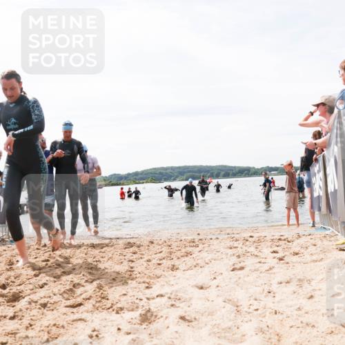 21.06.2026 - Viking Triathlon Michael Strokosch http://msf.ph/oto/9827943 21.06.2026 10:48:14 Schwimmen 101, 164, 198, 289, 638 meine-sportfotos.de