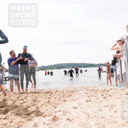 21.06.2026 - Viking Triathlon Michael Strokosch http://msf.ph/oto/9827944 21.06.2026 10:48:15 Schwimmen 101, 164, 198, 289, 638 meine-sportfotos.de