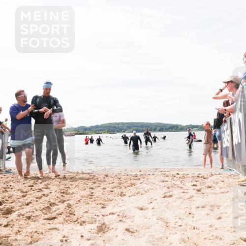 21.06.2026 - Viking Triathlon Michael Strokosch http://msf.ph/oto/9827945 21.06.2026 10:48:15 Schwimmen 101, 164, 198, 289, 638 meine-sportfotos.de