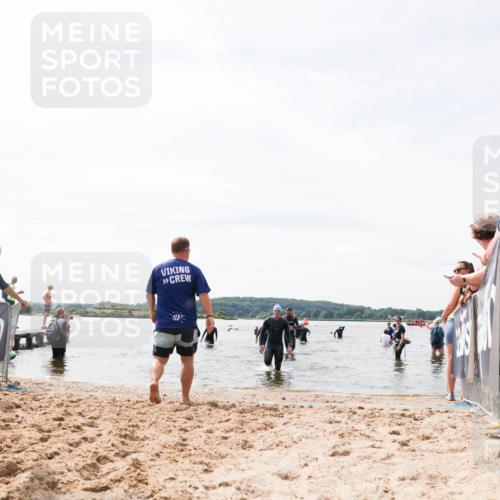 21.06.2026 - Viking Triathlon Michael Strokosch http://msf.ph/oto/9827956 21.06.2026 10:48:19 Schwimmen 101, 198, 289 meine-sportfotos.de