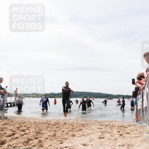 21.06.2026 - Viking Triathlon Michael Strokosch http://msf.ph/oto/9827982 21.06.2026 10:48:27 Schwimmen 101, 185, 207, 306, 495, 662 meine-sportfotos.de