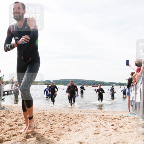 21.06.2026 - Viking Triathlon Michael Strokosch http://msf.ph/oto/9827996 21.06.2026 10:48:32 Schwimmen 185, 207, 306, 495, 662 meine-sportfotos.de