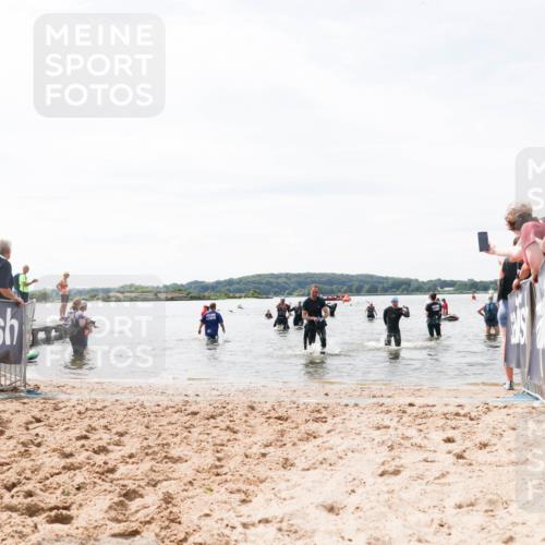 21.06.2026 - Viking Triathlon Michael Strokosch http://msf.ph/oto/9828016 21.06.2026 10:48:38 Schwimmen 181, 185, 207, 209, 495, 662 meine-sportfotos.de