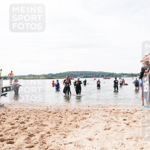 21.06.2026 - Viking Triathlon Michael Strokosch http://msf.ph/oto/9828049 21.06.2026 10:48:49 Schwimmen 181, 223, 409 meine-sportfotos.de