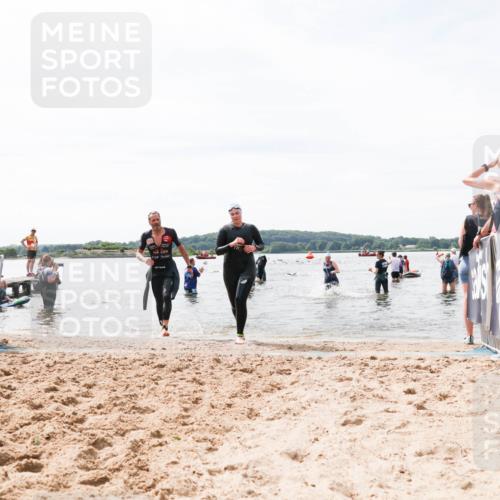 21.06.2026 - Viking Triathlon Michael Strokosch http://msf.ph/oto/9828062 21.06.2026 10:48:54 Schwimmen 223, 378, 409, 549 meine-sportfotos.de