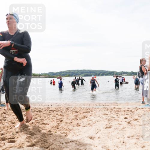 21.06.2026 - Viking Triathlon Michael Strokosch http://msf.ph/oto/9828070 21.06.2026 10:48:56 Schwimmen 223, 378, 409, 549 meine-sportfotos.de