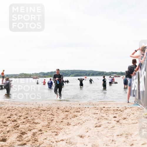 21.06.2026 - Viking Triathlon Michael Strokosch http://msf.ph/oto/9828097 21.06.2026 10:49:05 Schwimmen 291, 378, 434, 549 meine-sportfotos.de