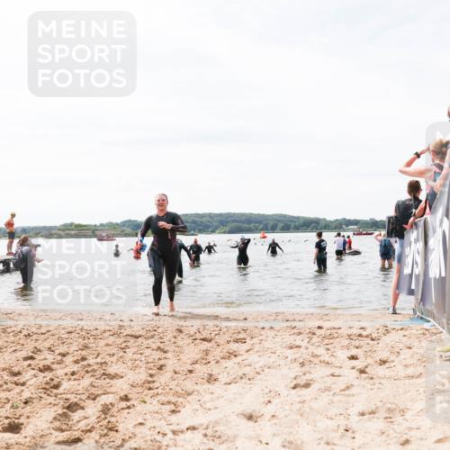 21.06.2026 - Viking Triathlon Michael Strokosch http://msf.ph/oto/9828100 21.06.2026 10:49:06 Schwimmen 291, 378, 434, 549 meine-sportfotos.de