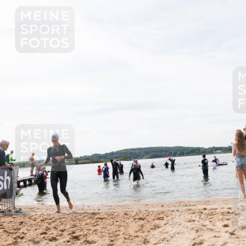 21.06.2026 - Viking Triathlon Michael Strokosch http://msf.ph/oto/9828193 21.06.2026 10:49:37 Schwimmen 206, 463, 483, 541 meine-sportfotos.de