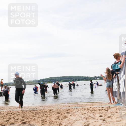 21.06.2026 - Viking Triathlon Michael Strokosch http://msf.ph/oto/9828213 21.06.2026 10:49:45 Schwimmen 75, 178, 206, 298, 629 meine-sportfotos.de