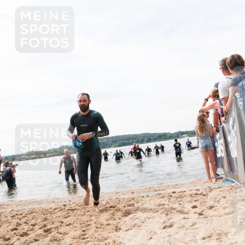 21.06.2026 - Viking Triathlon Michael Strokosch http://msf.ph/oto/9828259 21.06.2026 10:50:03 Schwimmen 124, 192, 523, 639, 659 meine-sportfotos.de