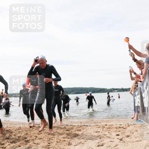 21.06.2026 - Viking Triathlon Michael Strokosch http://msf.ph/oto/9828323 21.06.2026 10:50:24 Schwimmen 78, 115, 135, 250, 254, 382, 603, 605 meine-sportfotos.de