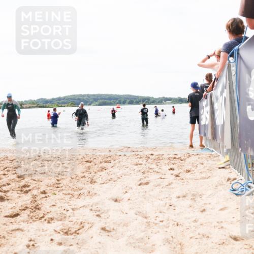 21.06.2026 - Viking Triathlon Michael Strokosch http://msf.ph/oto/9828380 21.06.2026 10:50:43 Schwimmen 57, 295, 416 meine-sportfotos.de
