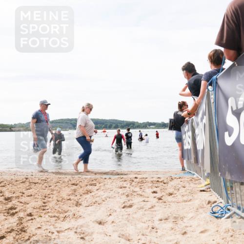 21.06.2026 - Viking Triathlon Michael Strokosch http://msf.ph/oto/9828419 21.06.2026 10:50:56 Schwimmen 57, 76, 184, 295, 416 meine-sportfotos.de