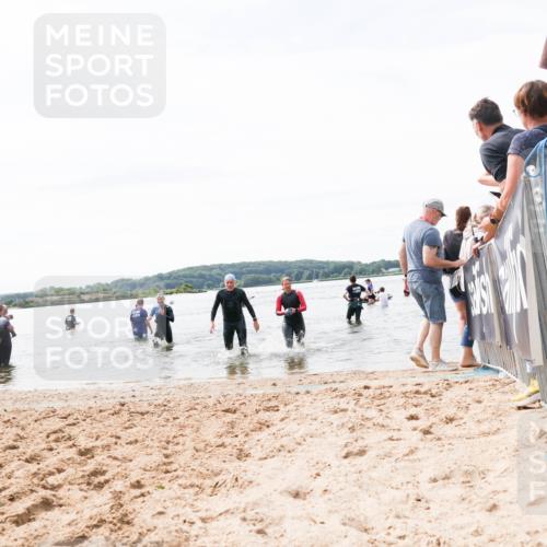 21.06.2026 - Viking Triathlon Michael Strokosch http://msf.ph/oto/9828427 21.06.2026 10:50:59 Schwimmen 66, 76, 184 meine-sportfotos.de