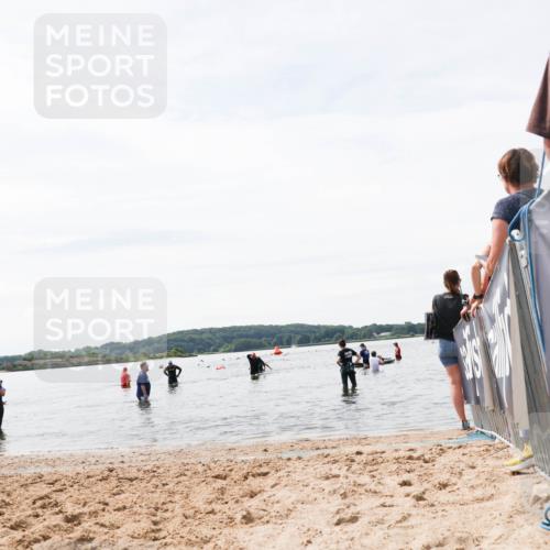 21.06.2026 - Viking Triathlon Michael Strokosch http://msf.ph/oto/9828458 21.06.2026 10:51:10 Schwimmen 66 meine-sportfotos.de