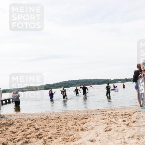 21.06.2026 - Viking Triathlon Michael Strokosch http://msf.ph/oto/9828492 21.06.2026 10:51:21 Schwimmen 335 meine-sportfotos.de