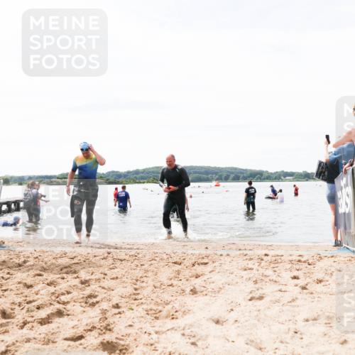 21.06.2026 - Viking Triathlon Michael Strokosch http://msf.ph/oto/9828519 21.06.2026 10:51:30 Schwimmen 335, 609, 628 meine-sportfotos.de