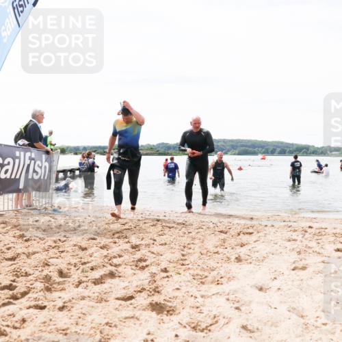 21.06.2026 - Viking Triathlon Michael Strokosch http://msf.ph/oto/9828522 21.06.2026 10:51:31 Schwimmen 335, 609, 628 meine-sportfotos.de