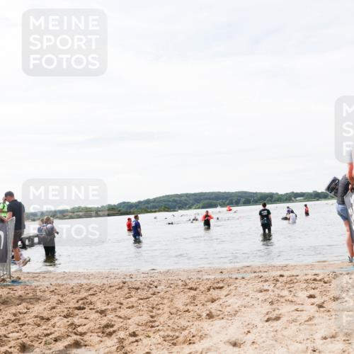 21.06.2026 - Viking Triathlon Michael Strokosch http://msf.ph/oto/9828546 21.06.2026 10:51:39 Schwimmen 609 meine-sportfotos.de