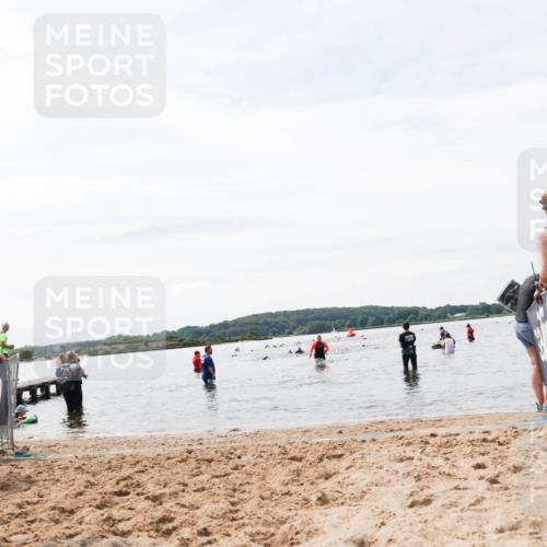 21.06.2026 - Viking Triathlon Michael Strokosch http://msf.ph/oto/9828549 21.06.2026 10:51:40 Schwimmen 609 meine-sportfotos.de