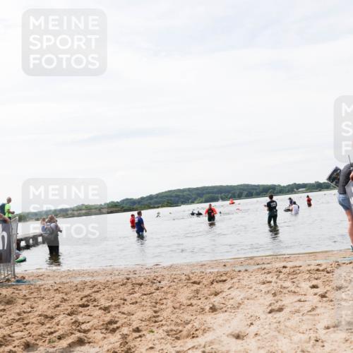 21.06.2026 - Viking Triathlon Michael Strokosch http://msf.ph/oto/9828551 21.06.2026 10:51:41 Schwimmen 609 meine-sportfotos.de