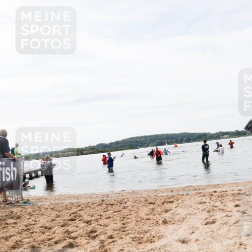 21.06.2026 - Viking Triathlon Michael Strokosch http://msf.ph/oto/9828557 21.06.2026 10:51:43 Schwimmen  meine-sportfotos.de