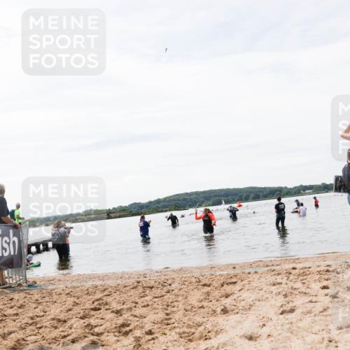 21.06.2026 - Viking Triathlon Michael Strokosch http://msf.ph/oto/9828570 21.06.2026 10:51:47 Schwimmen 642 meine-sportfotos.de