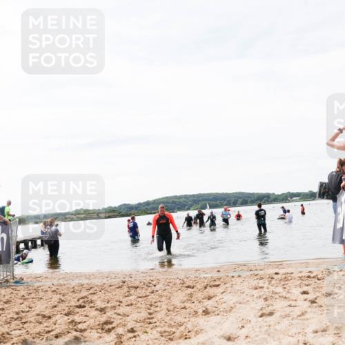 21.06.2026 - Viking Triathlon Michael Strokosch http://msf.ph/oto/9828586 21.06.2026 10:51:52 Schwimmen 642 meine-sportfotos.de
