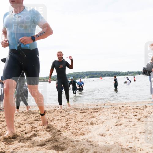 21.06.2026 - Viking Triathlon Michael Strokosch http://msf.ph/oto/9828650 21.06.2026 10:52:14 Schwimmen 40, 174, 252, 272, 362, 491, 512 meine-sportfotos.de