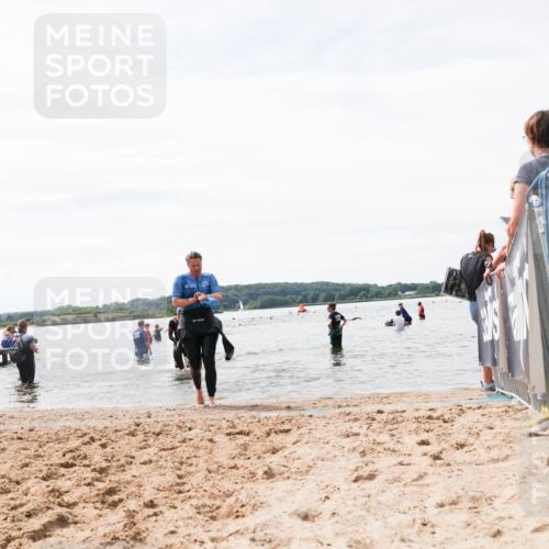 21.06.2026 - Viking Triathlon Michael Strokosch http://msf.ph/oto/9828671 21.06.2026 10:52:21 Schwimmen 40, 222, 272 meine-sportfotos.de
