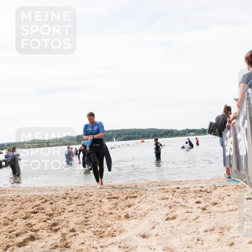 21.06.2026 - Viking Triathlon Michael Strokosch http://msf.ph/oto/9828672 21.06.2026 10:52:21 Schwimmen 40, 222, 272 meine-sportfotos.de