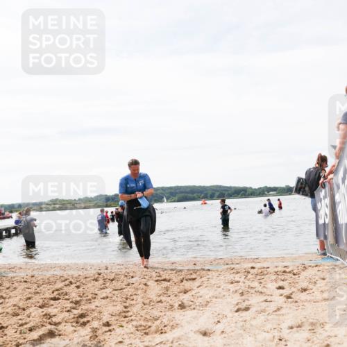 21.06.2026 - Viking Triathlon Michael Strokosch http://msf.ph/oto/9828673 21.06.2026 10:52:21 Schwimmen 40, 222, 272 meine-sportfotos.de