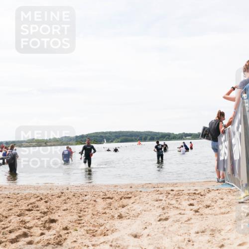 21.06.2026 - Viking Triathlon Michael Strokosch http://msf.ph/oto/9828711 21.06.2026 10:52:34 Schwimmen 624 meine-sportfotos.de