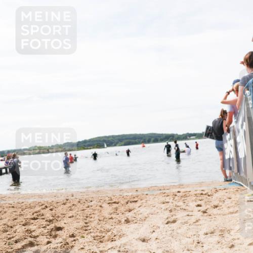 21.06.2026 - Viking Triathlon Michael Strokosch http://msf.ph/oto/9828729 21.06.2026 10:52:40 Schwimmen 624 meine-sportfotos.de